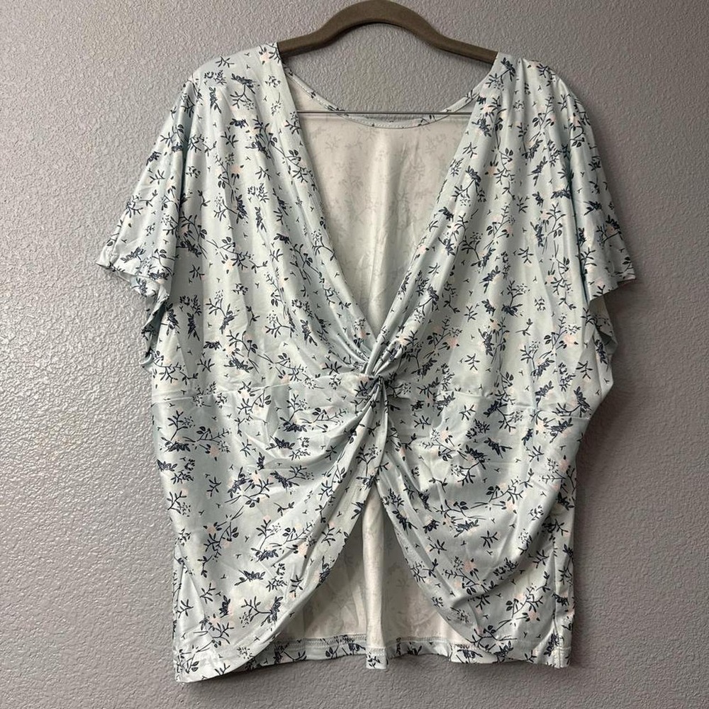 Women's Backless Twist Knot T Shirt Oversized Solid Short Sleeve Tee Open Back